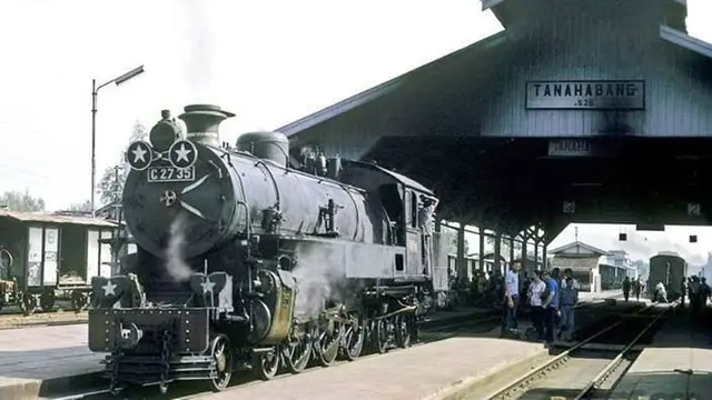 Sesak Pengunjung Jelang Lebaran, Ini 6 Potret Tanah Abang Tempo Dulu Tahun 1900-an
