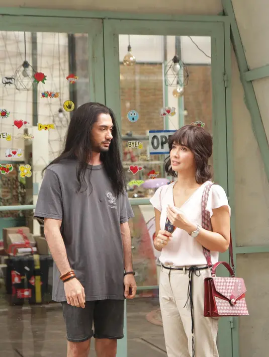 (Instagram/officialpilarez)