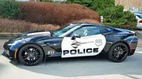 Mobil pabrikan Amerika Serikat (AS) ini dimodifikasi tamplikan bodi berkarakter armada kepolisian.