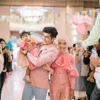 Ultah Moana yang pertama (Instagram/riaricis1795)