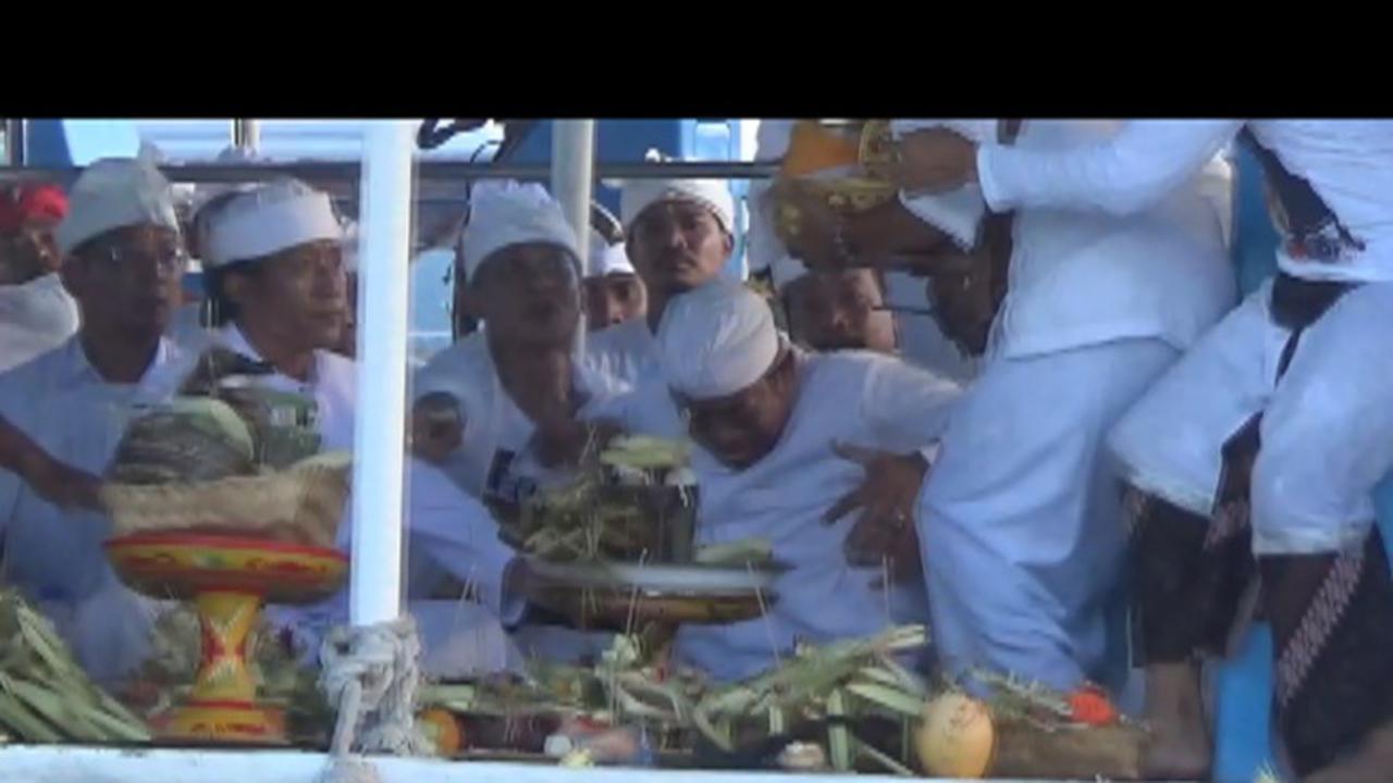 Kesurupan Warnai Upacara Adat untuk Tolak Reklamasi Benoa