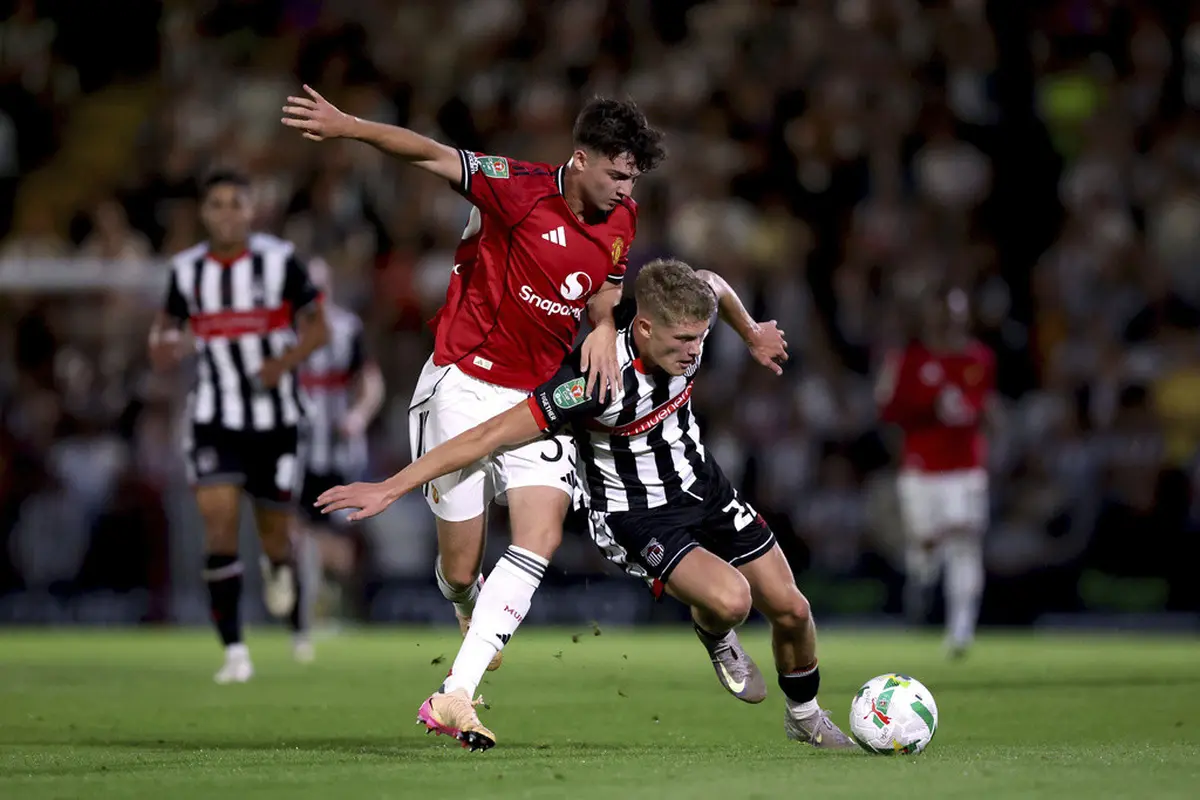 Grimsby Town vs Manchester United