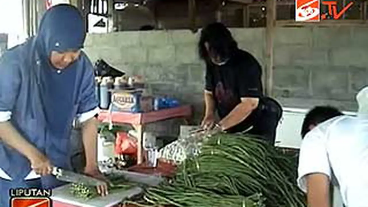 101112bwira-warunggratis.jpg
