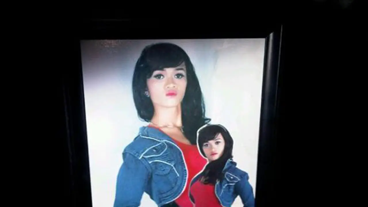Tak Semua Waria Pengamen dan Penjaja Seks