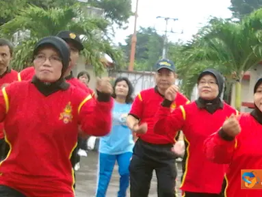 Citizen6, Kendal: Kegiatan ini bertujuan selain menyegarkan fisik prajurit dan para pegawai di lingkungan Minvet juga untuk memperkuat hubungan dengan warga sekitar lingkungan. (Pengirim: Aryo Widiyanto)