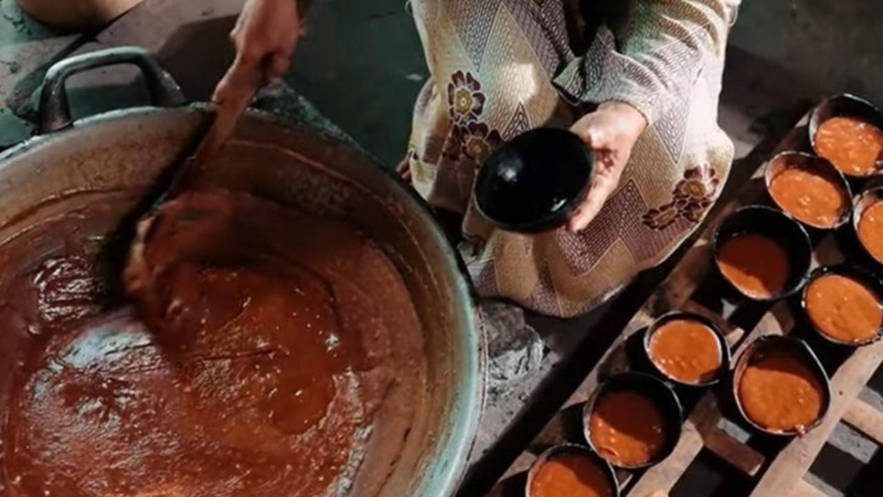 Pembuat gula semut