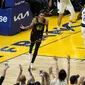 Selebrasi Jordan Poole saat Warriors sikat Mavericks di final wilayah barat NBA (AFP)