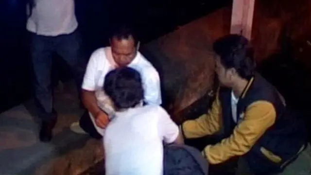 Razia PSK, Petugas Bakar Tempat `Ngamar`