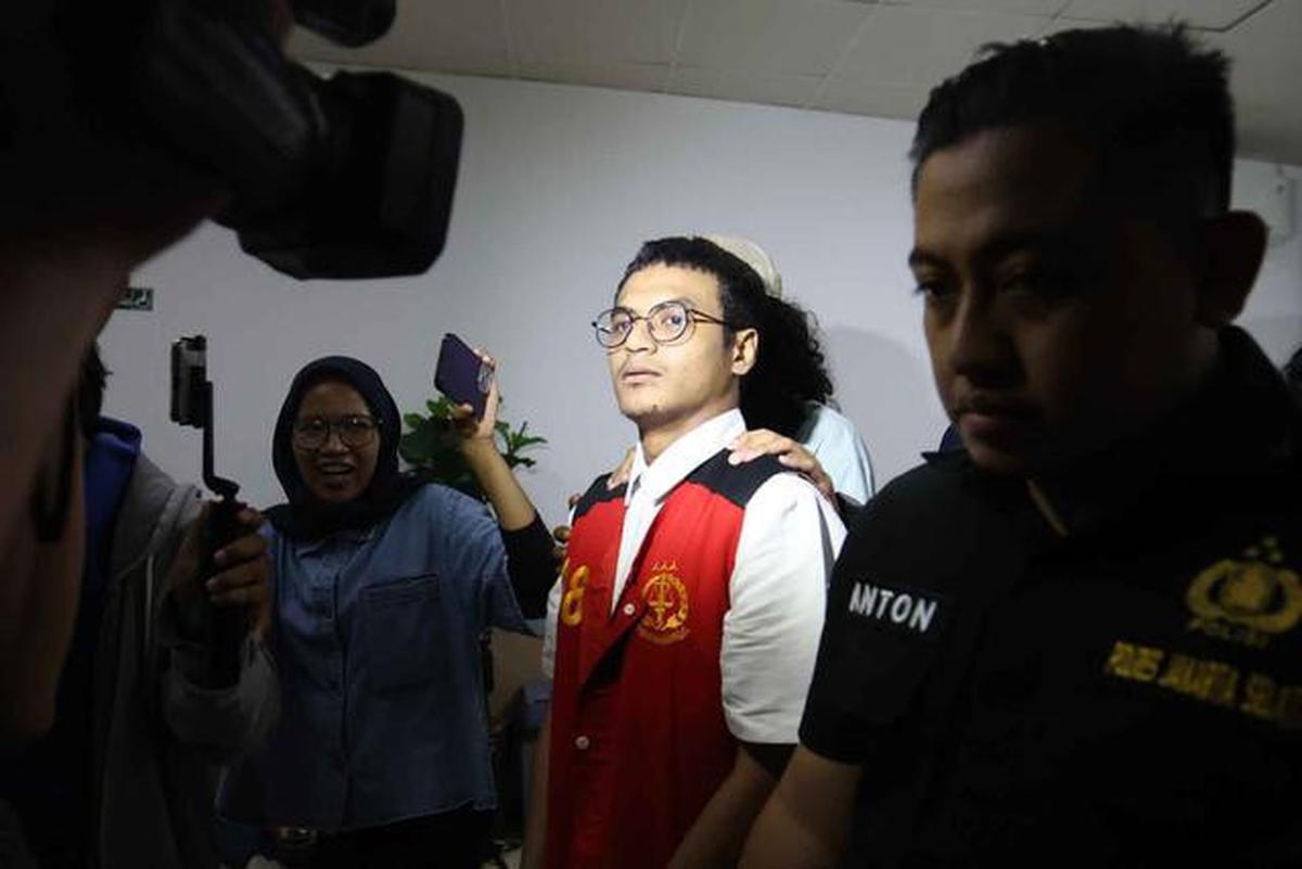Vadel Badjideh Dituntut 12 Tahun Penjara dan Denda Rp1 Miliar, Subsider 6 Bulan Kurungan