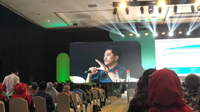 Wakil Menteri Kesehatan Dante Saksono Harbuwono bicara soal rumah transformasi kesehatan dalam Rapat Kerja Kesehatan Nasional, di Jakarta Convention Center, Kamis (23/2/2023).