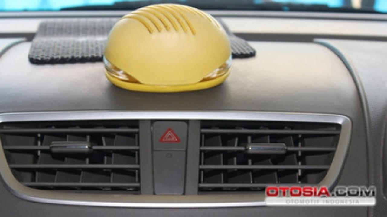 Waktu servis AC Double Blower mobil ternyata beda