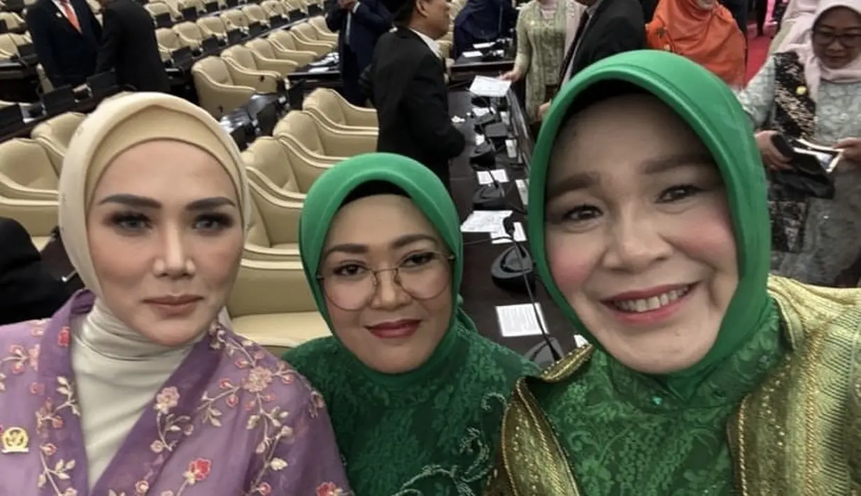Mulan Jameela Sidang Tahunan MPR/DPR 2024. [@illizasaaduddin]