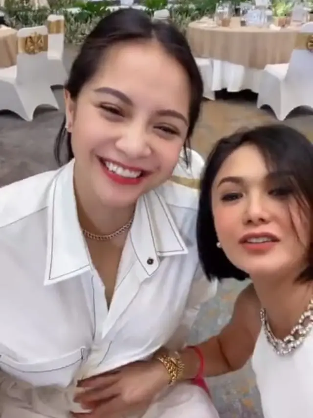 Yuni Shara dan Nagita Slavina