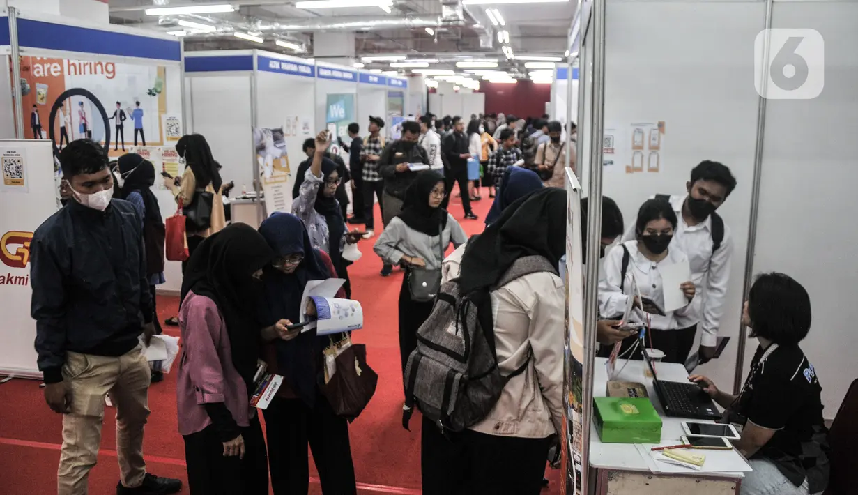 Event Jakarta Job Fair dihadiri oleh 40 perusahaan terkemuka dengan tersedia ratusan loker. (merdeka.com/Iqbal S Nugroho)