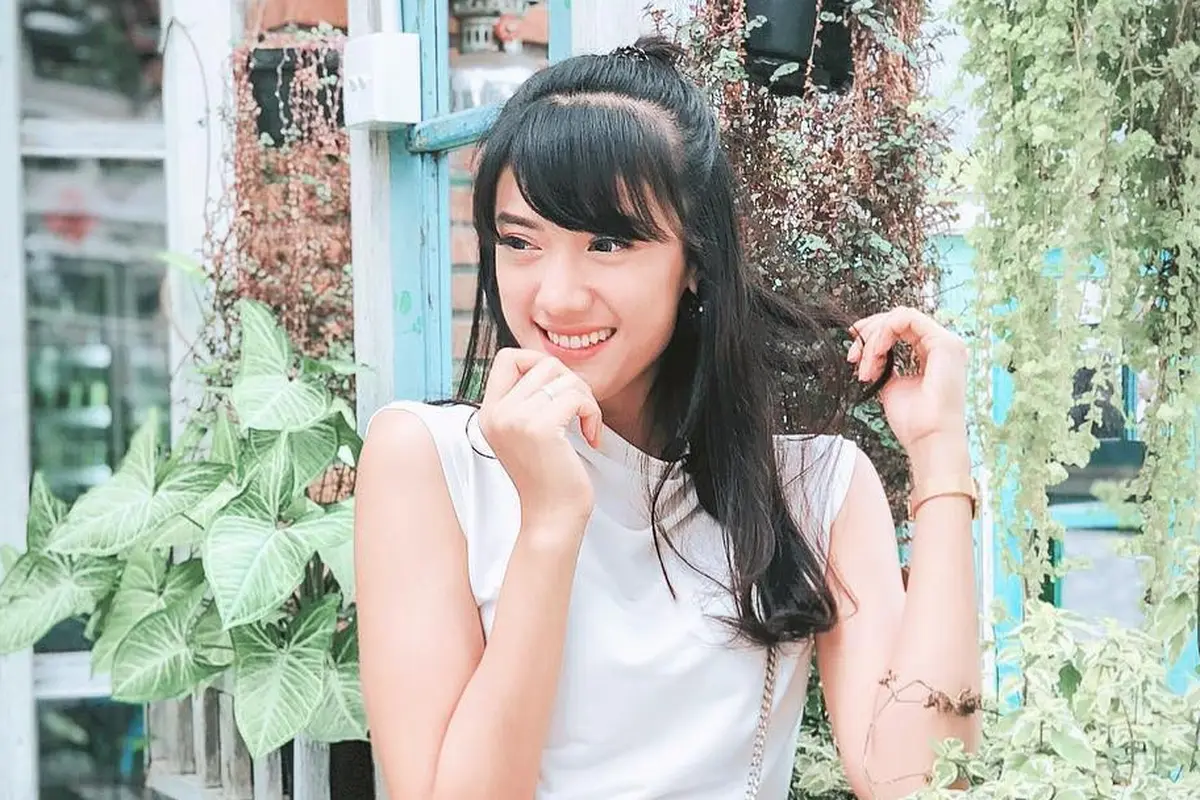 [Fimela] Anissa Aziza