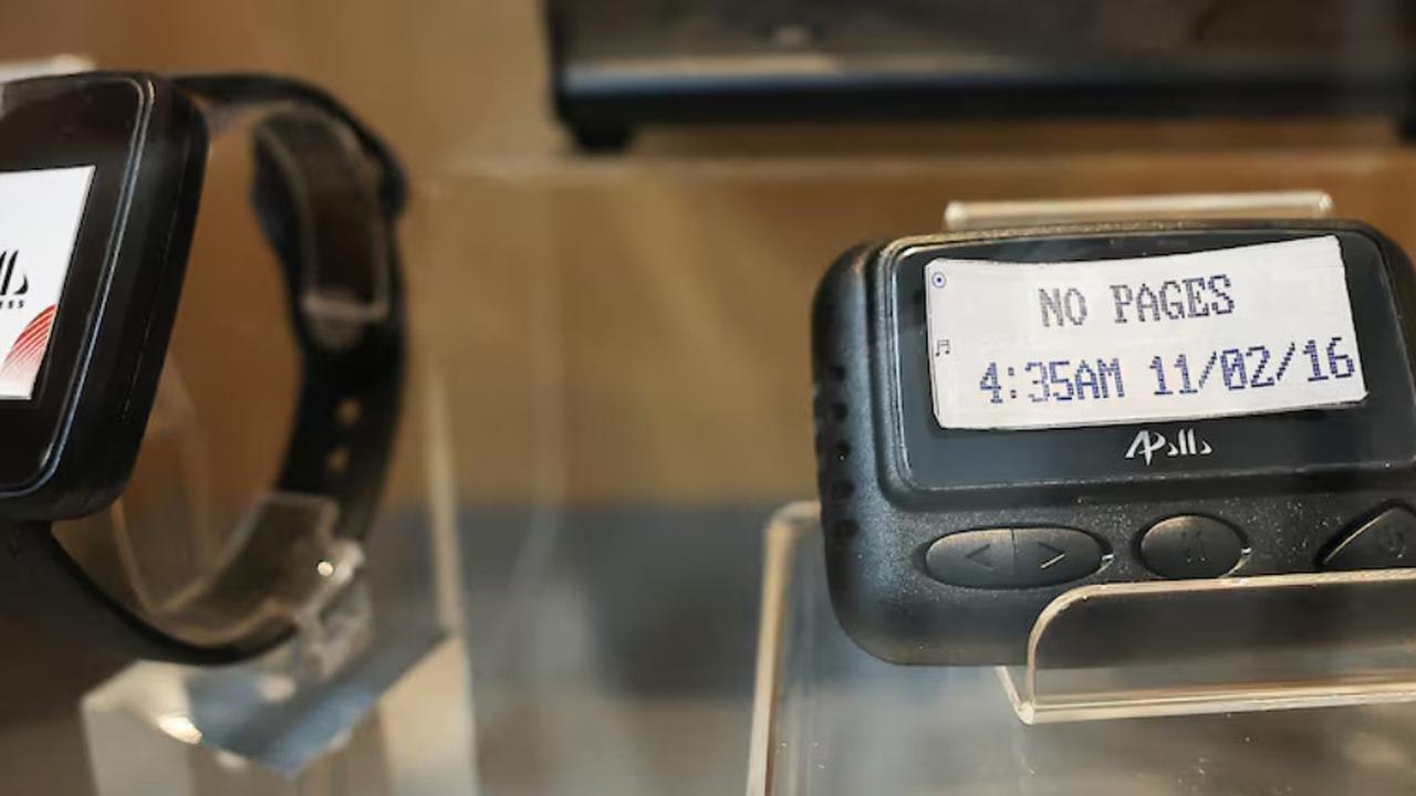 Profesi-profesi Ini Ternyata Masih Setia Pakai Pager Buat Komunikasi