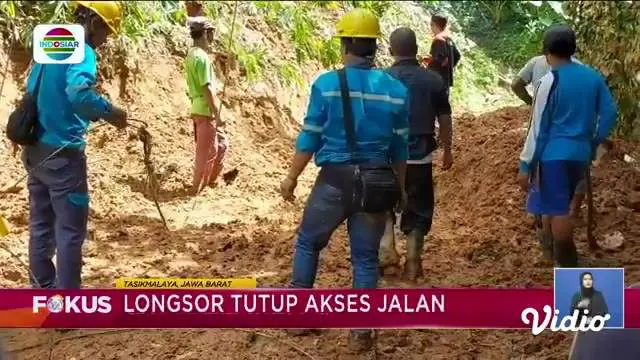 Fokus edisi (11/11) mengangkat beberapa topik pilihan di antaranya, Polisi dan Motor Tertimpa Pohon Tumbang, Tebing Longsor Timpa Rumah, Satu Orang Tewas, Ancaman Penyakit Cikungunya.