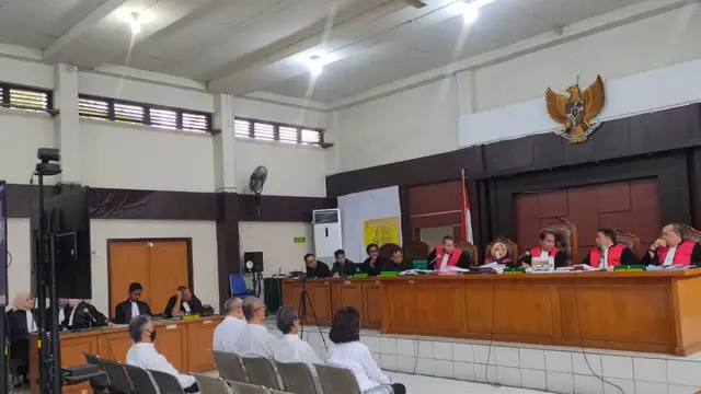Persidangan kasus dugaan korupsi akuisisi saham PT Satria Bahana Sarana (SBS) yang dilakukan PT Bukit Asam Tbk. (PTBA) melalui anak usaha PT Bukit Multi Investama (BMI). (Liputan6.com/ ist)