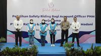 Jasa Raharja bersama PT Permodalan Nasional Madani  (PNM) kembali bersinergi dengan menggelar kegiatan safety riding di Pusdik Lantas Polri Serpong, Tangerang Selatan, Banten, pada Jumat (18/11/2022).