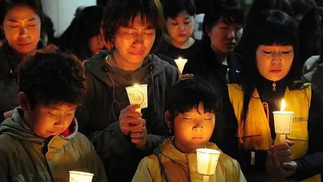 Korban Tewas Kapal Feri Sewol Bertambah