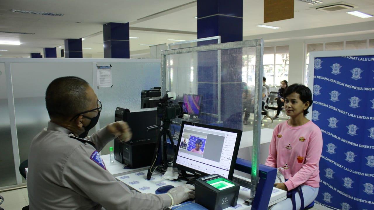 Layanan SIM Gratis untuk Warga yang Lahir 1 Juli dari BRI dan Polri 