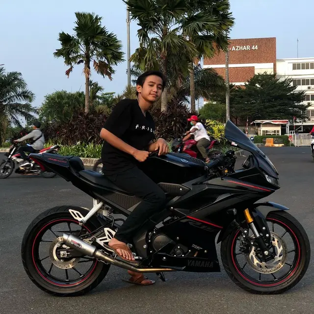 Masih Ingat Bowo Alpenliebe TikTok? Ini 6 Potret Terbarunya yang Makin Kece