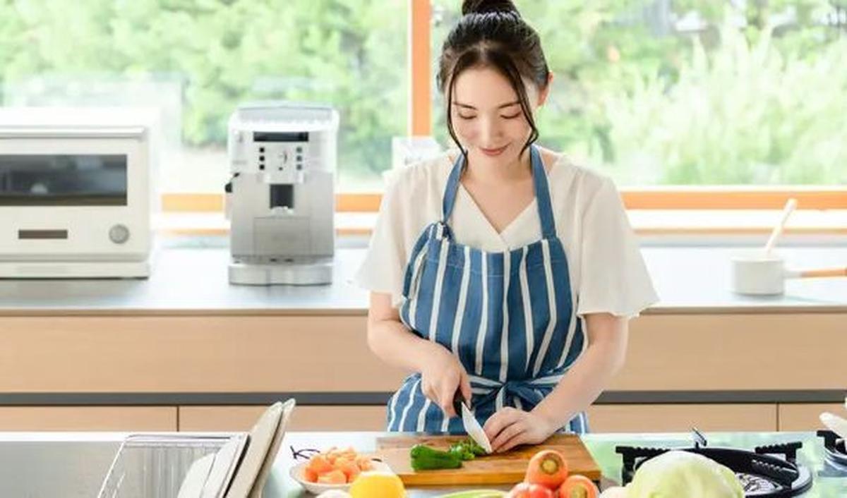 <b>7. Memasak untuk Pasangan</b><br>