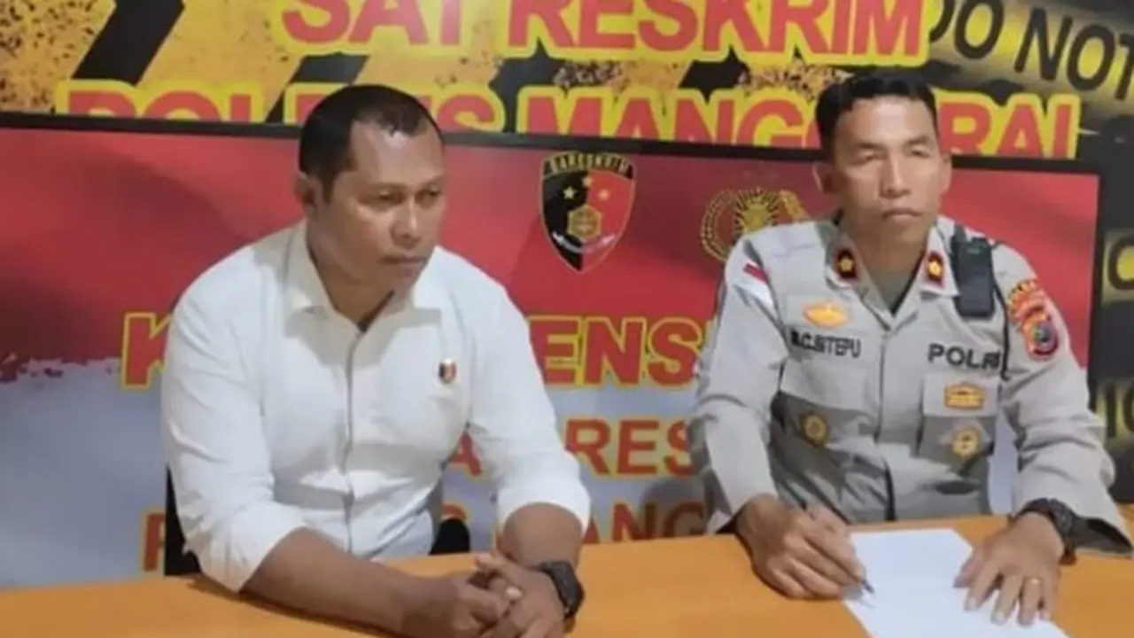 empat polisi jadi tersangka aniaya warga di SPKT Polres Manggarai