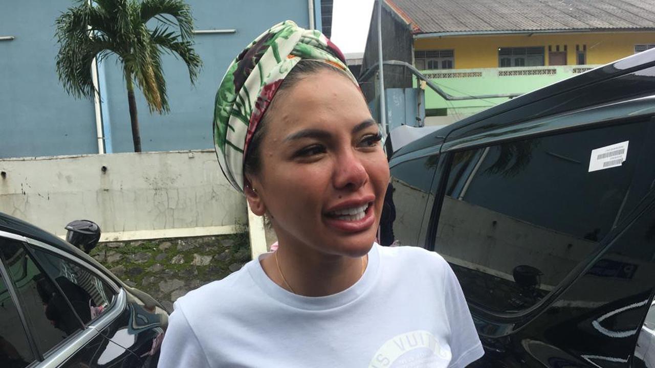 Nikita Mirzani (ist/ Munady Widjaja)