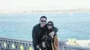 "Luar biasa ya, aku jadi orang yang sekarang beda banget sama waktu aku belum nikah dengan Ines," tutur Ben Kasyafani saat ditemui usai preskon Penghuni Rumah Terakhir, MNC Tower, Kebon Jeruk, Jakarta Barat, Senin (29/10/2018). (Instagram/benkasyafani)