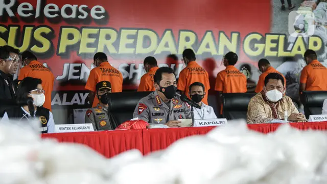 Ungkap Peredaran 2,5 Ton Sabu Jaringan Internasional, Polri Tangkap 18 Tersangka