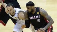 LeBron James saat Final NBA, San Antonio Spurs vs Miami Heat (AFP/Robyn Beck)