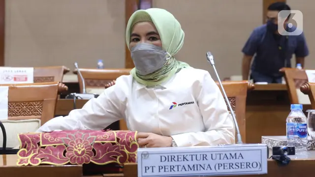 Dirut Pertamina Jelaskan Kasus Kebakaran Kilang Minyak Balongan