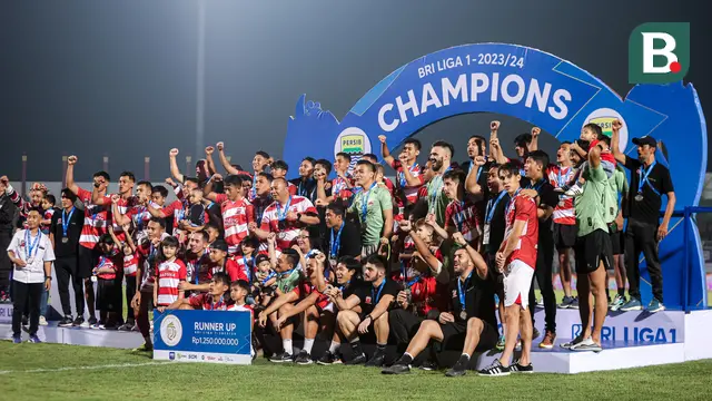 Foto: Parade Para Terbaik Peraih Penghargaan BRI Liga 1 2023/2024, David Da Silva Raih Gelar Top Skor