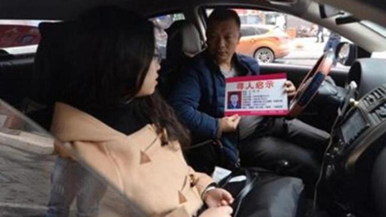 Pria ini jadi sopir demi temukan anaknya yang hilang