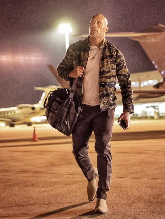 Bahkan The Rock bercanda bahwa ia tak bisa membuat anak laki-laki. (instagram/therock)