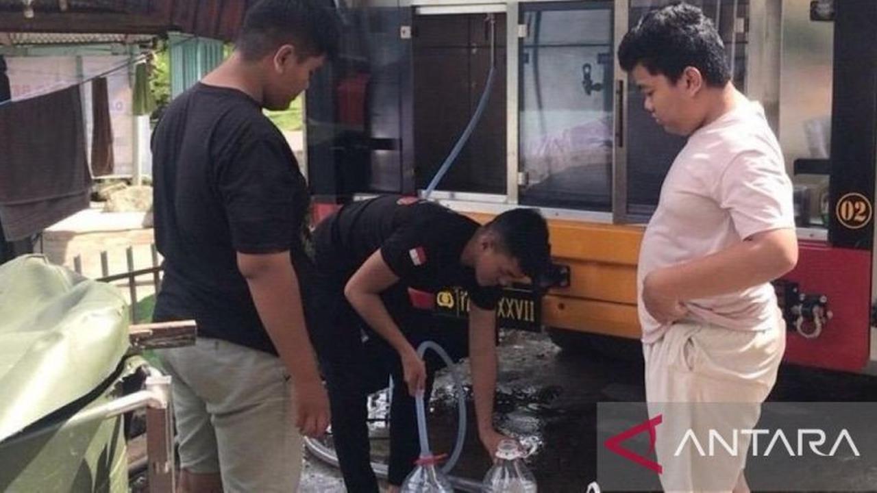 TNI Pastikan Ketersediaan Air Bersih di Agam Pasca-Banjir dengan Teknologi Reverse Osmosis