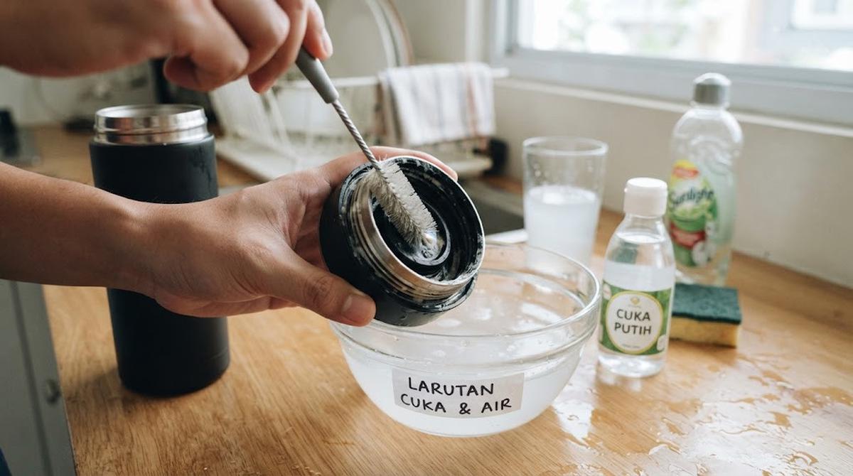 Cara Membersihkan Ulir Tutup Tumbler