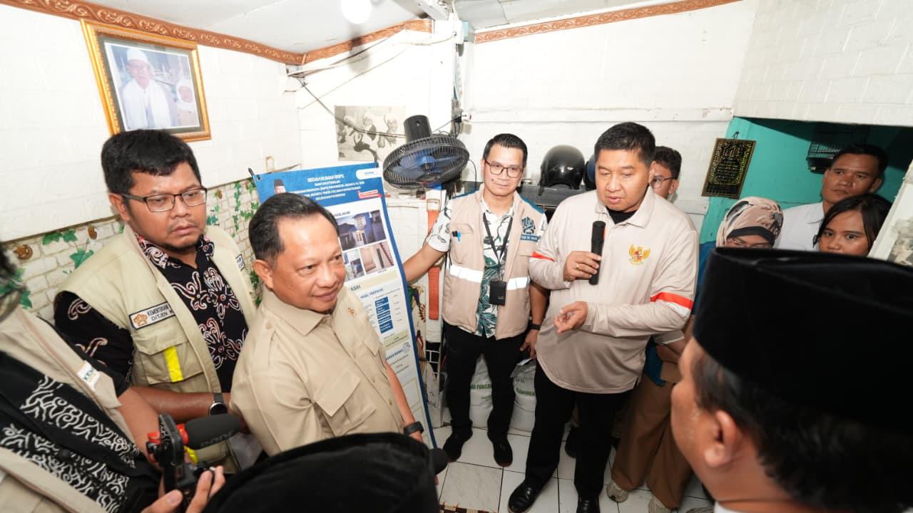 Mendagri Cek Langsung Penerima Bantuan Bedah Rumah: Masih Banyak Backlog Harus Kita Kerjakan