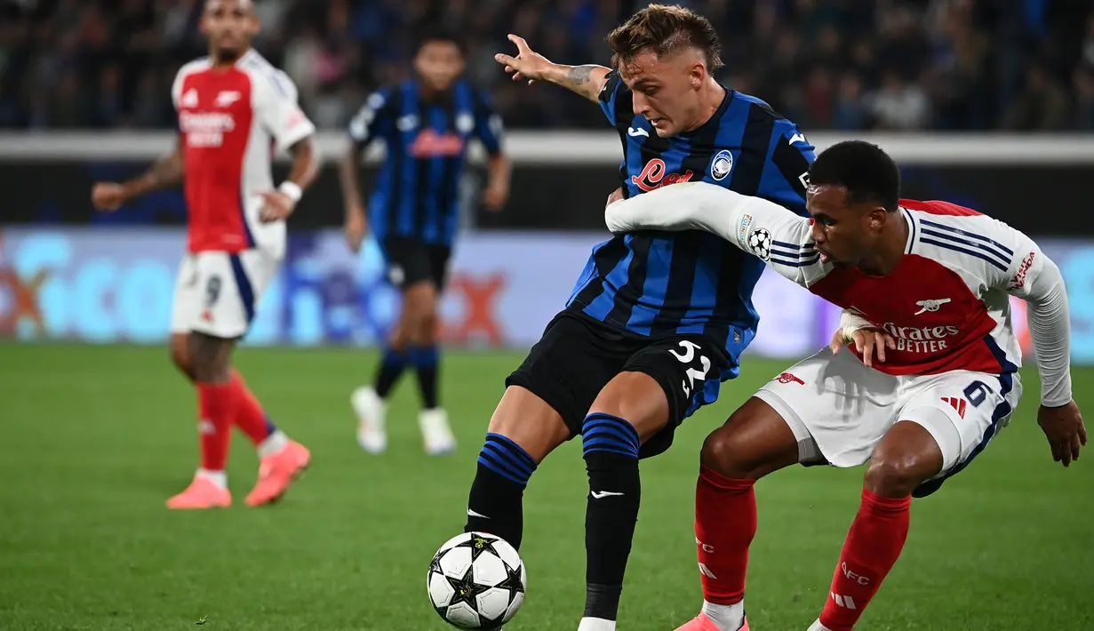 Sayang, hingga akhir pertandingan antara Atalanta dan Arsenal tidak satu gol pun tercipta. (Isabella BONOTTO/AFP)