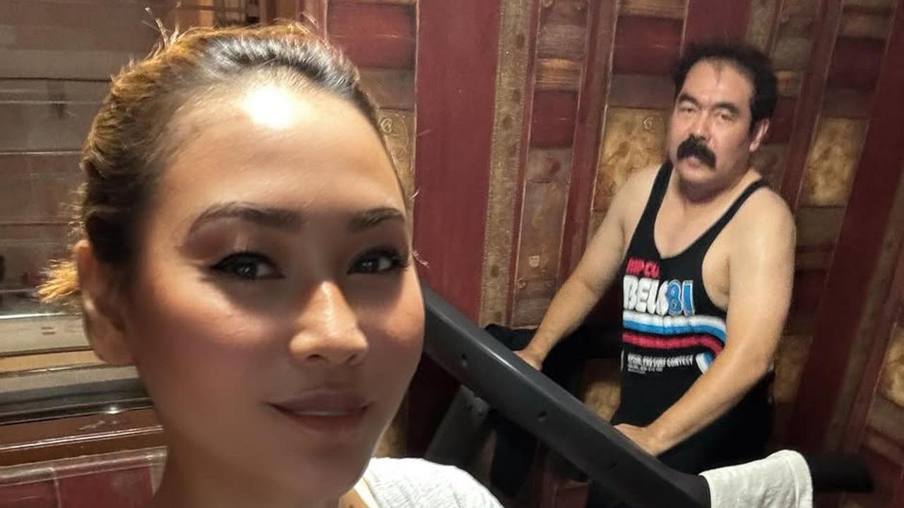 Momen Inul Daratista Ajak Bang Kumis Olahraga Sambil Dengerkan Lagu Dangdut Koplo, Jadi Sorotan