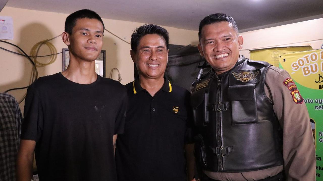 Penuh Haru, Casis Bintara Korban Begal Sampai Jari Putus Bertemu Idola Aipda Ambarita