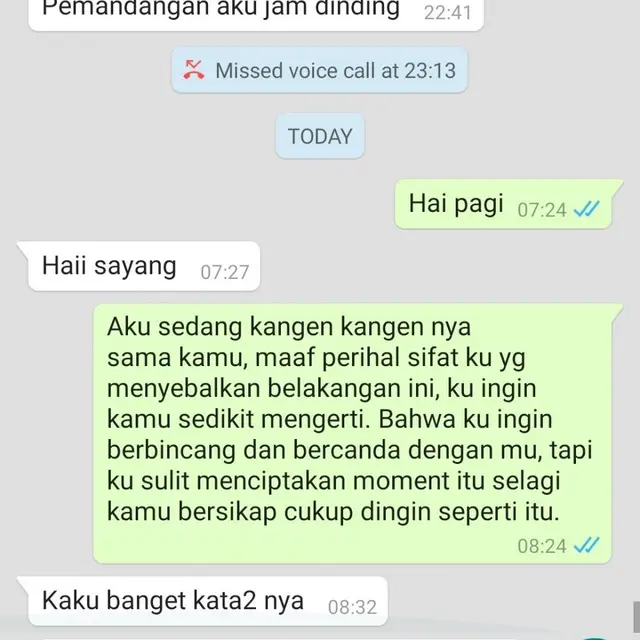 6 Balasan saat Pacar Bilang Kangen Pakai Bahasa Puitis Ini Bikin Senyum