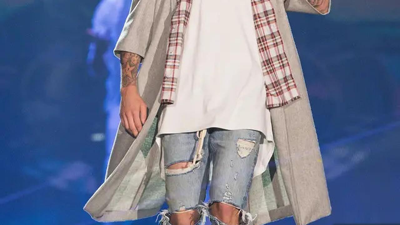 Justin Bieber Siap Kembali ke Dunia Musik Sepanjang 2025 Setelah 4 Tahun Vakum, Faktor Finansial Diduga Jadi Motivasi