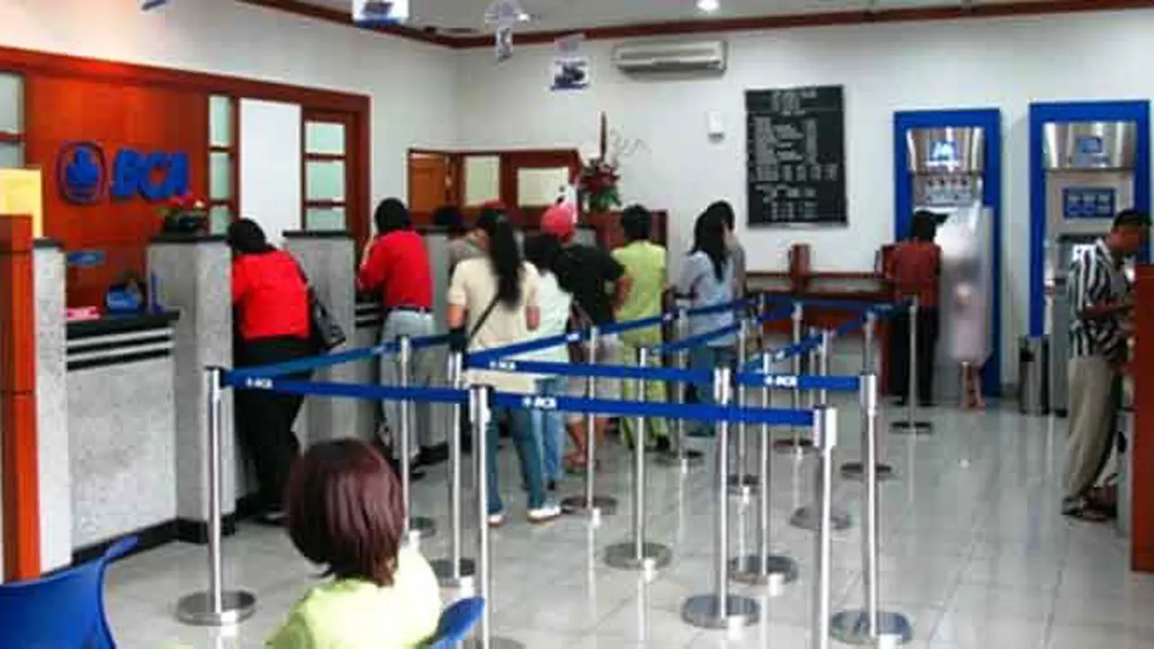 Jam operasional BCA