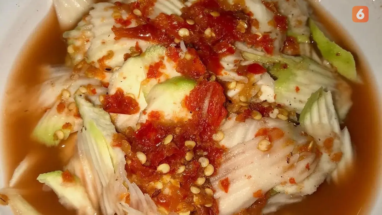 Rujak Kuah Pindang Kuliner Khas Bali