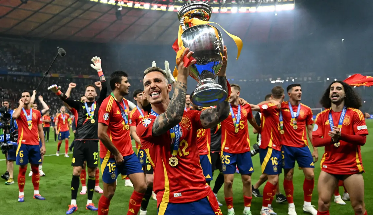 Sebelumnya, Spanyol berhasil memenangi Euro pada 1964, 2008, dan 2012. (INA FASSBENDER/AFP)