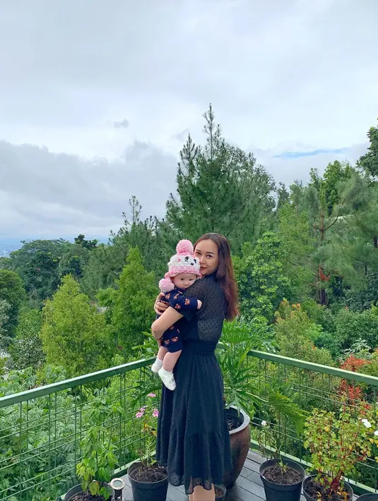 Aura Kasih (Instagram/aurakasih)