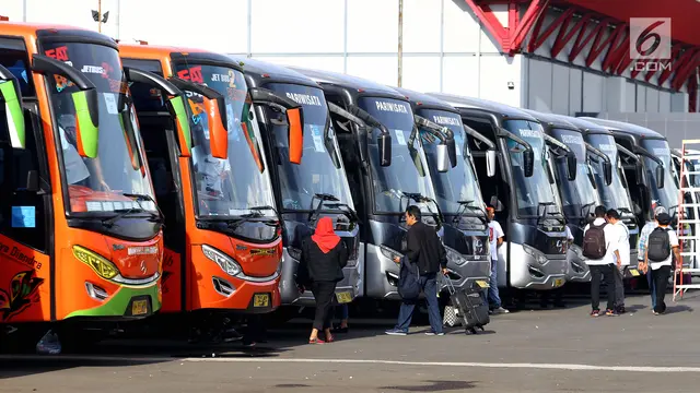 Ribuan Relawan Projo Hadiri Pernikahan Kahiyang-Bobby