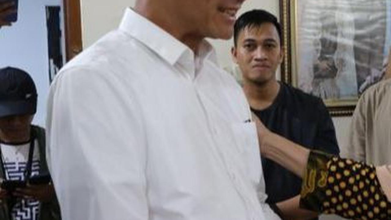 Cawapres Gibran Kritik SMK di Jateng Fasilitasnya Jadul, Capres Ganjar: Berarti Siap Debat